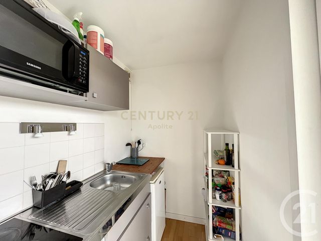 Appartement F1 à louer - 1 pièce - 26.64 m2 - LILLE - 59 - NORD-PAS-DE-CALAIS - Century 21 Apolite