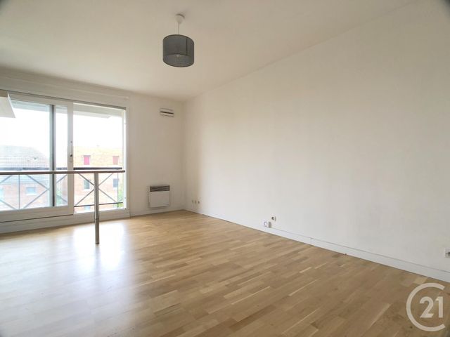 Appartement F1 à louer - 1 pièce - 26.64 m2 - LILLE - 59 - NORD-PAS-DE-CALAIS - Century 21 Apolite
