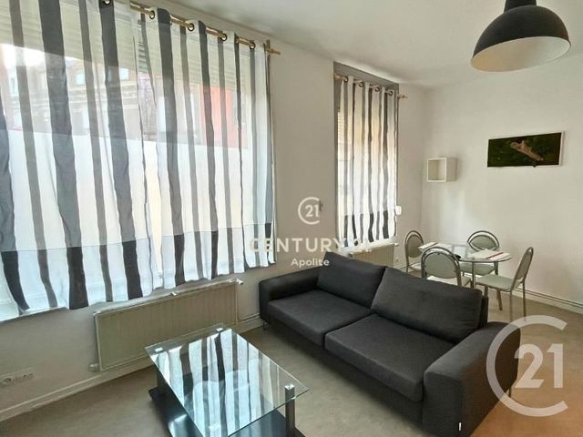 Appartement T2 à louer - 2 pièces - 44.47 m2 - LILLE - 59 - NORD-PAS-DE-CALAIS - Century 21 Apolite
