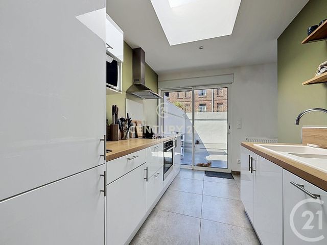 maison à louer - 5 pièces - 93.93 m2 - LILLE - 59 - NORD-PAS-DE-CALAIS - Century 21 Apolite