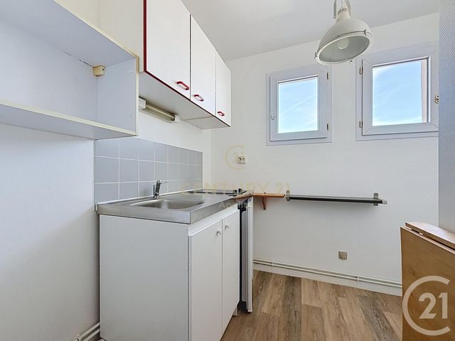 Appartement F2 à louer - 2 pièces - 42.91 m2 - LA MADELEINE - 59 - NORD-PAS-DE-CALAIS - Century 21 Apolite