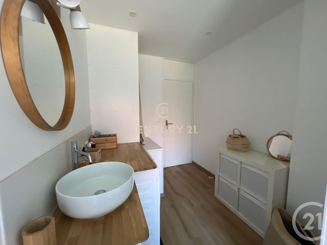 maison à louer - 3 pièces - 52.36 m2 - LA MADELEINE - 59 - NORD-PAS-DE-CALAIS - Century 21 Apolite