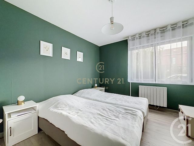 Appartement F3 à vendre - 3 pièces - 70.42 m2 - LILLE - 59 - NORD-PAS-DE-CALAIS - Century 21 Apolite